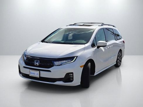 New 2026 Honda Odyssey Elite image 8