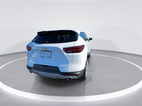 Used 2023 Chevrolet Blazer LT w/ Driver Confidence Package image 7