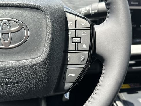 New 2026 Toyota C-HR w/ Cold Weather Package AWD/4WD image 22
