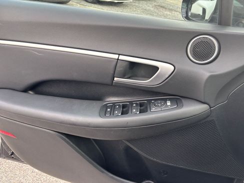 Used 2025 Hyundai Sonata SEL FWD image 18