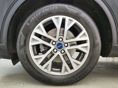 Used 2022 Ford Escape SEL AWD/4WD image 30