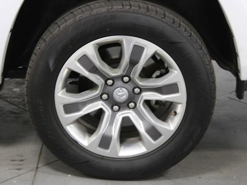 Used 2023 RAM 1500 Limited w/ Body Color Bumper Group image 19