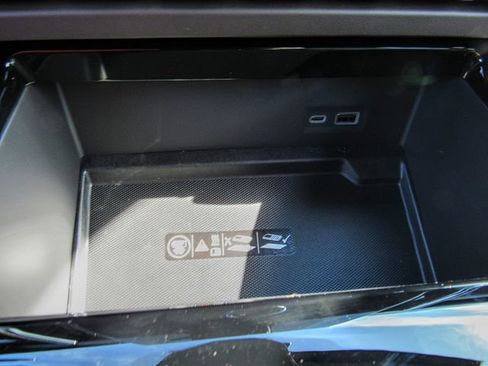 New 2026 GMC Yukon Elevation image 21