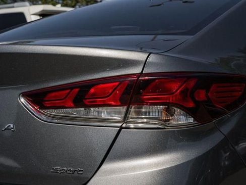 Used 2018 Hyundai Sonata Sport image 10