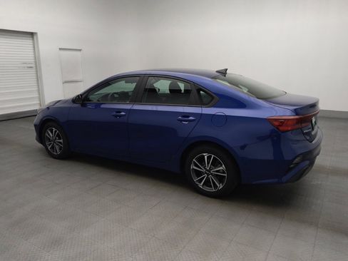 Used 2023 Kia Forte LXS FWD image 3