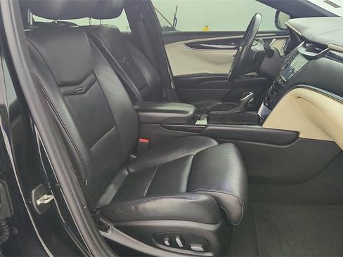 Used 2013 Cadillac XTS Platinum w/ Driver Assist Package image 33