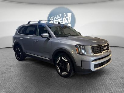 Certified 2024 Kia Telluride S w/ S Sunroof Package