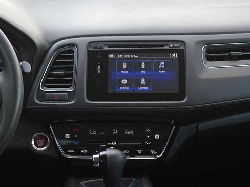 Used 2016 Honda HR-V EX image 19