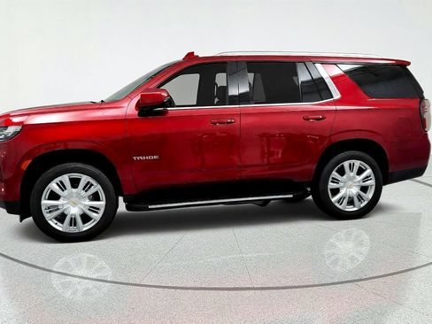 Used 2023 Chevrolet Tahoe LT w/ LT Signature Package AWD/4WD image 2