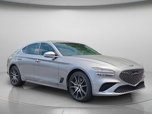 Used 2026 Genesis G70 2.5T RWD image 8