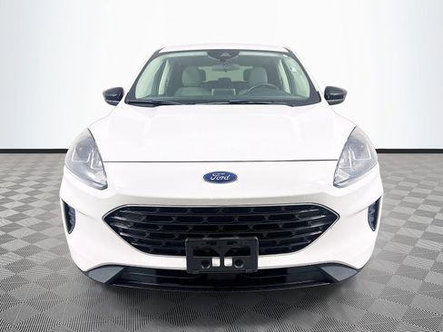 Used 2022 Ford Escape SE w/ SE Sport Appearance Package FWD image 2