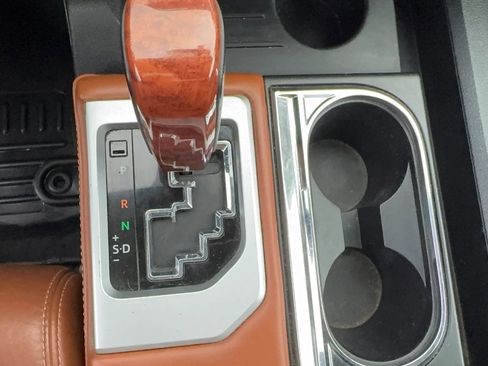 Used 2014 Toyota Tundra 1794 Edition image 18