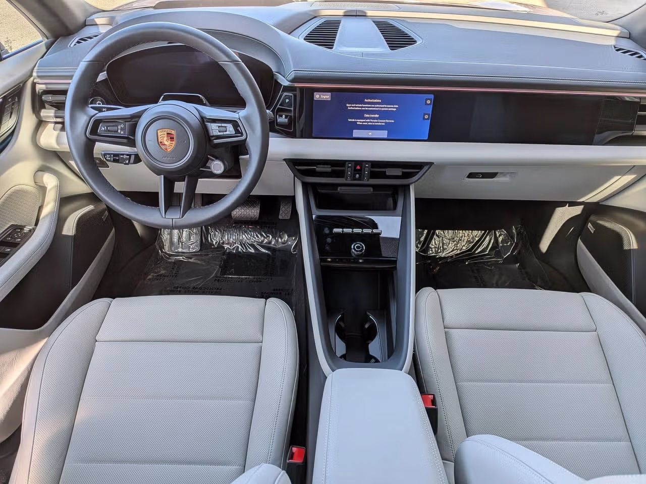 Certified 2026 Porsche Macan Electric RWD image 20