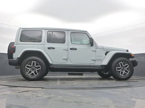 Used 2024 Jeep Wrangler Sahara image 51