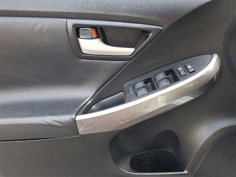 Used 2015 Toyota Prius Four image 8