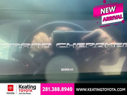 Used 2021 Jeep Grand Cherokee L Limited RWD image 1