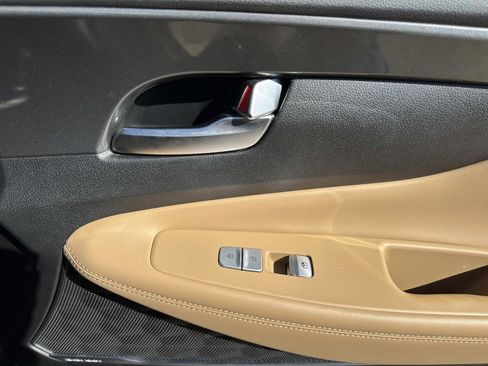 Used 2023 Hyundai Santa Fe Calligraphy image 15