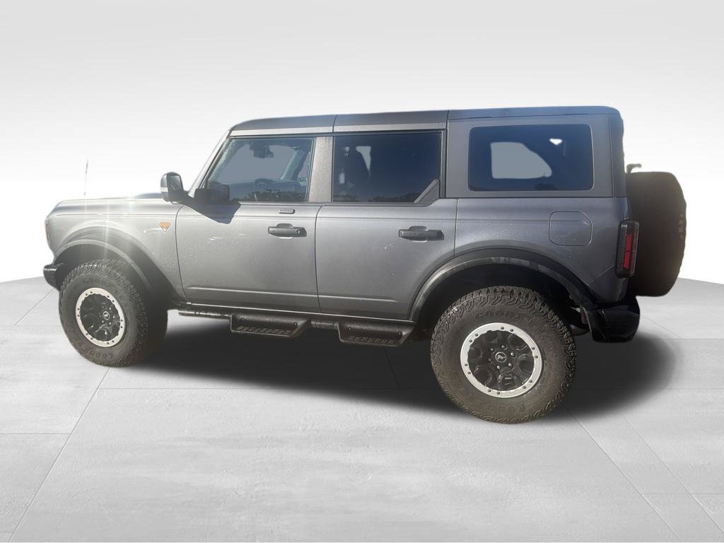 Used 2023 Ford Bronco Badlands AWD/4WD image 9