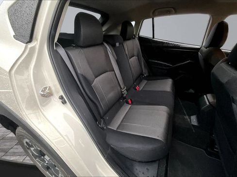 Used 2022 Subaru Crosstrek 2.0i AWD/4WD image 23