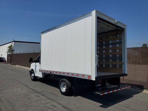 New 2026 Chevrolet Express 3500 w/ Power Convenience Package RWD image 7