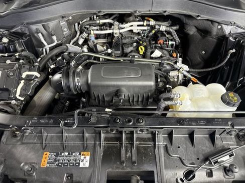 Used 2021 Ford Explorer XLT w/ Class III Trailer Tow Package image 27