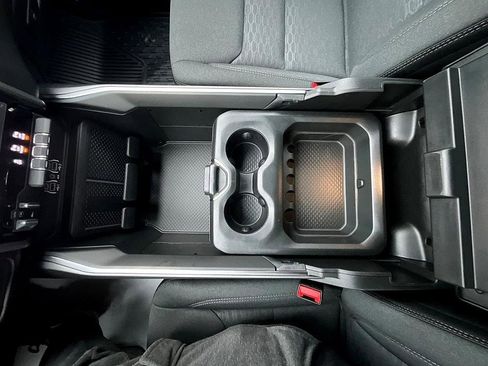 New 2026 RAM 1500 4x4 Crew Cab image 31