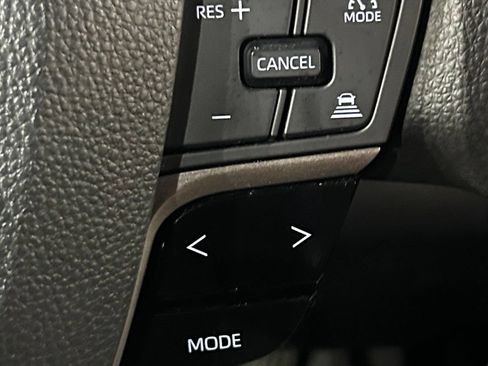 Used 2025 Toyota Camry LE FWD image 61