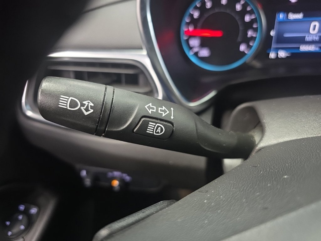 Used 2024 Chevrolet Equinox LT FWD image 21