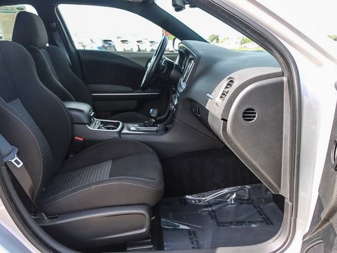 Used 2022 Dodge Charger R/T image 17