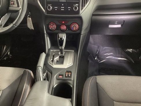 Used 2018 Subaru Crosstrek 2.0i Premium w/ Moonroof Package image 18