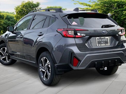 Used 2026 Subaru Crosstrek 2.0i Premium image 3