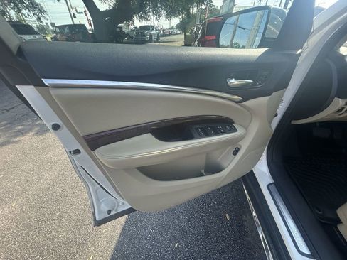 Used 2017 Acura MDX FWD image 12