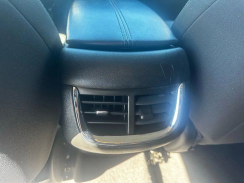 Used 2020 Chevrolet Malibu LT image 20