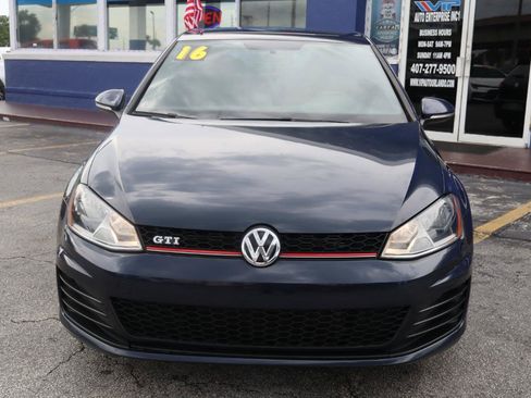 Used 2016 Volkswagen GTI SE FWD image 10