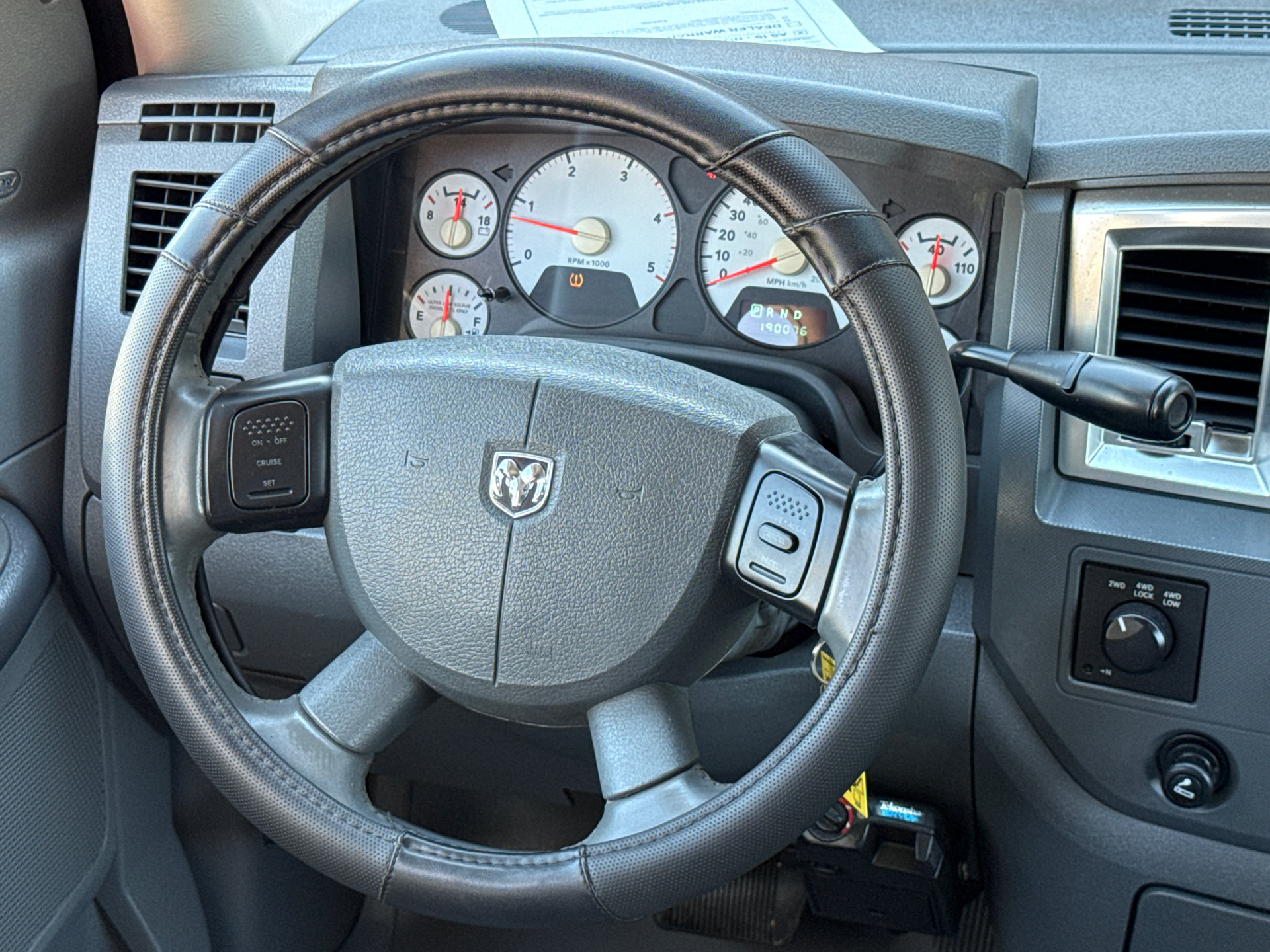 Used 2009 Dodge Ram 2500 Truck SLT w/ Popular Equipment Group AWD/4WD image 15