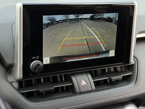 Used 2025 Toyota RAV4 XLE w/ Weather Package image 18