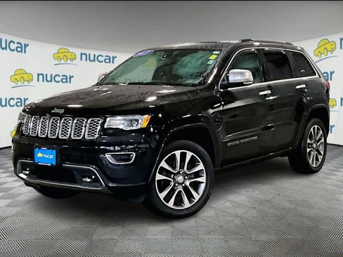 Used 2017 Jeep Grand Cherokee Overland image 3