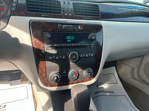 Used 2012 Chevrolet Impala LS FWD image 21