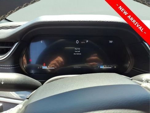 Used 2021 Jeep Grand Cherokee L Laredo AWD/4WD image 17