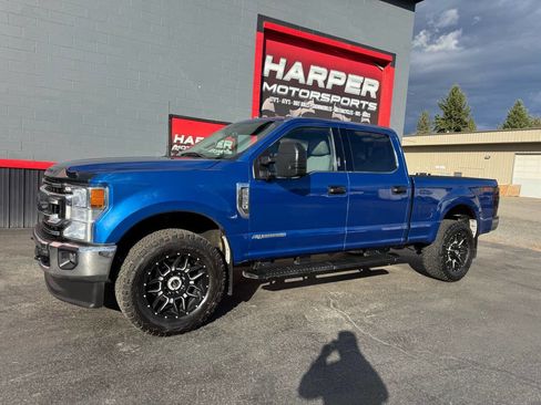 Used 2022 Ford F250 XLT w/ XLT Value Package image 8