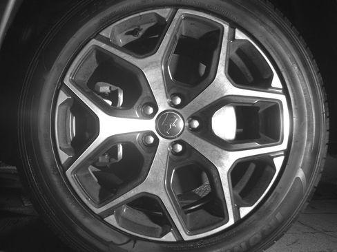 Used 2025 Jeep Compass Limited image 12