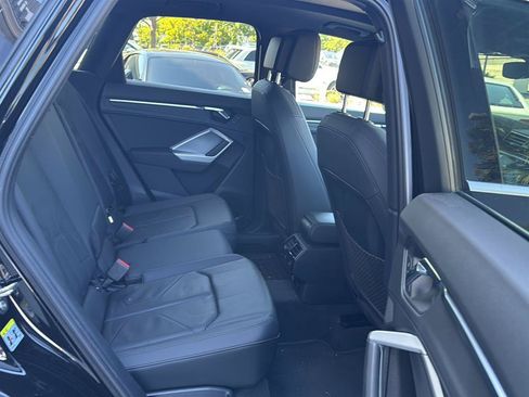 Used 2021 Audi Q3 2.0T Premium w/ Convenience Package AWD/4WD image 15