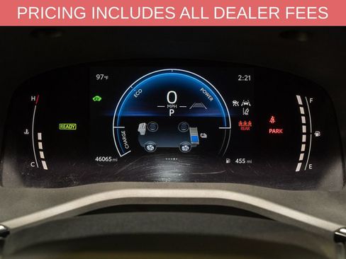 Used 2025 Toyota Camry SE FWD image 17
