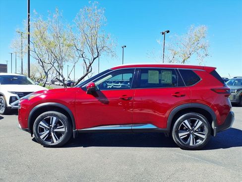 Used 2023 Nissan Rogue Platinum w/ Platinum Premium Package image 3