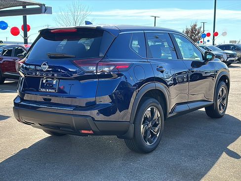 New 2026 Nissan Rogue SV image 8