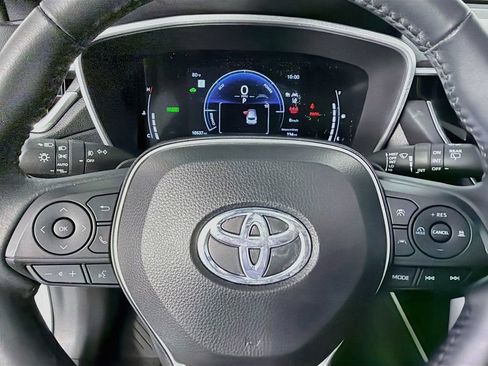 Used 2023 Toyota Corolla Cross AWD Hybrid w/ Convenience Package image 16