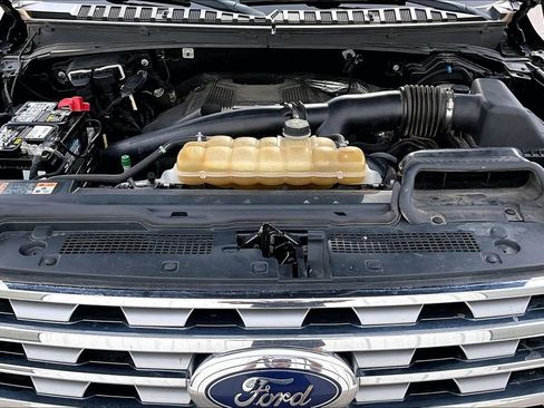Used 2019 Ford Expedition Max Limited image 12