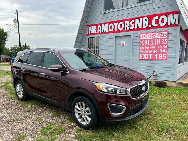 Used 2017 Kia Sorento FWD w/ LX Convenience Package image 1