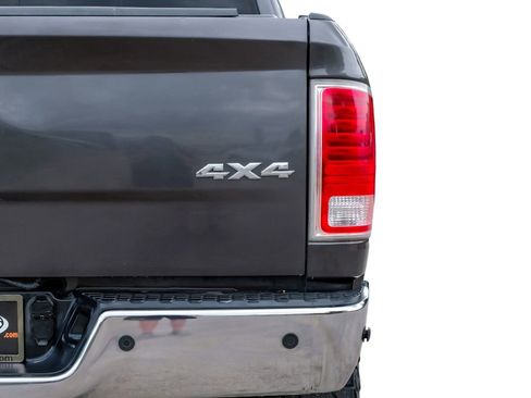 Used 2014 RAM 2500 Laramie w/ Convenience Group image 52