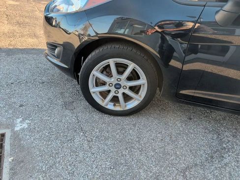 Used 2019 Ford Fiesta SE w/ Equipment Group 201A image 8